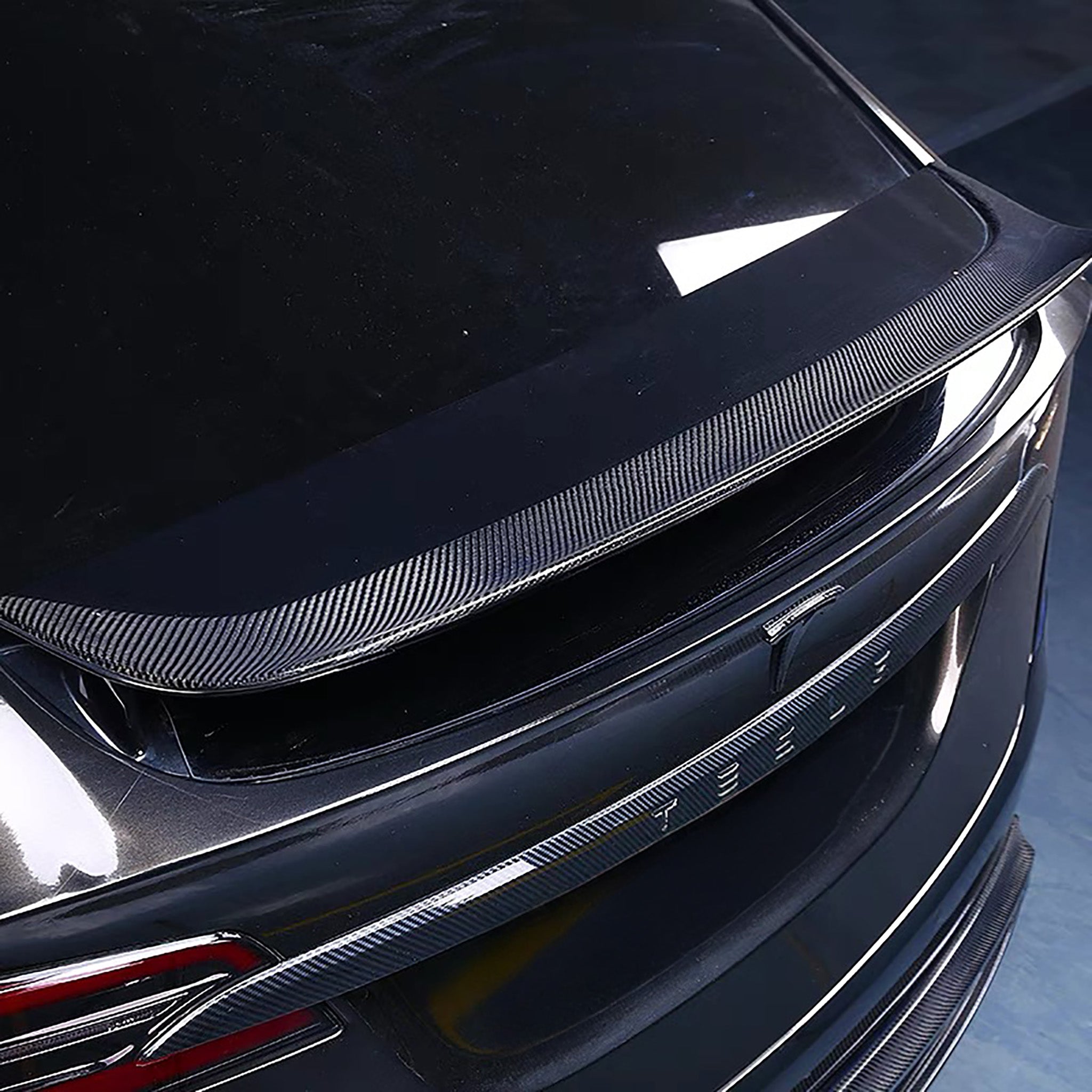 Real Carbon Fiber Wing Sporty Spoiler for Tesla Model X (2021-2025)